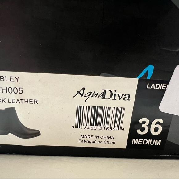 Aqua Diva black leather boots size 36 US 5.5 Wembley boots waterproof - Picture 10 of 10